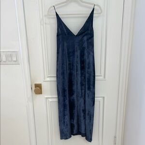 Designer luxury Elegant Blue Velvet Slip Dress
